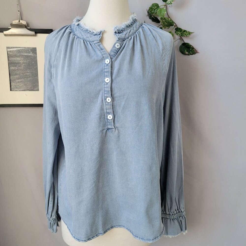 Fate Tencel Chambray Frayed Popover Blouse M